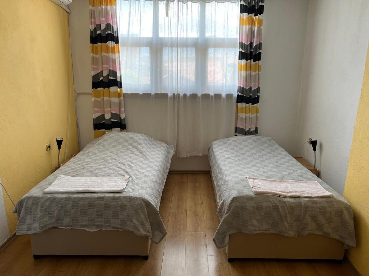 Oleander Rooms & Apartment София Экстерьер фото