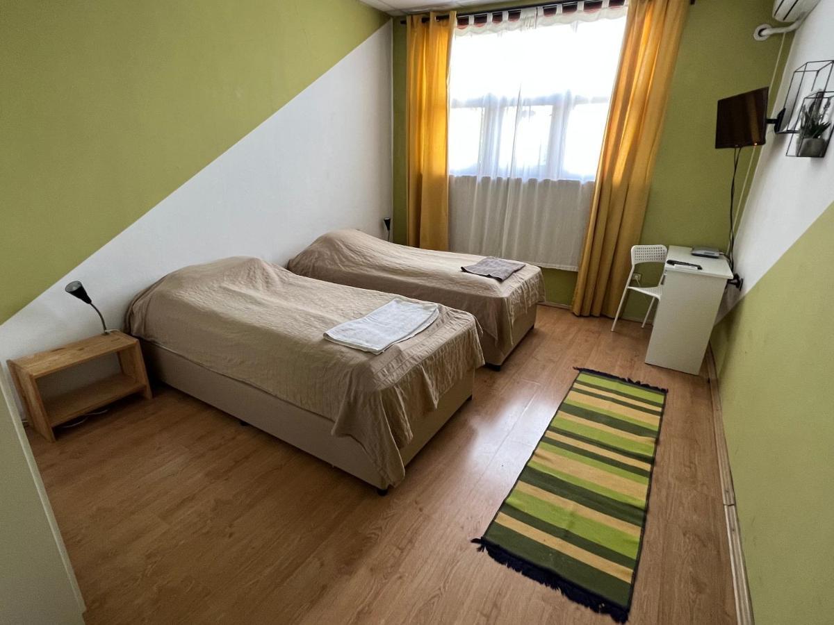 Oleander Rooms & Apartment София Экстерьер фото