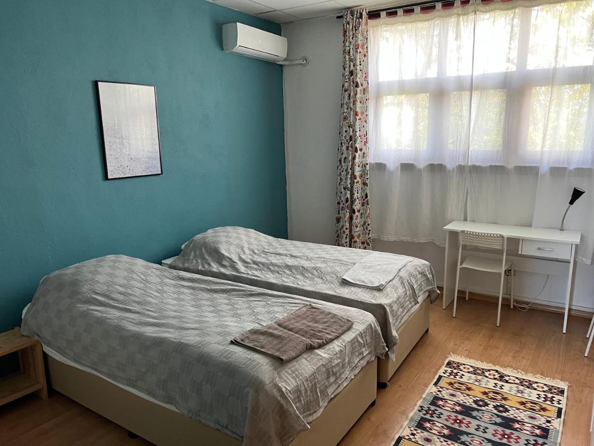 Oleander Rooms & Apartment София Экстерьер фото